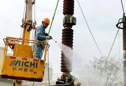 國電電力寧夏石嘴山發(fā)電公司加強線路維護(hù)保機(jī)組安全運行