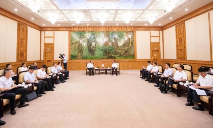 中核集團(tuán)總經(jīng)理、黨組副書記顧軍與福建省委副書記、代省長(zhǎng)王寧會(huì)談
