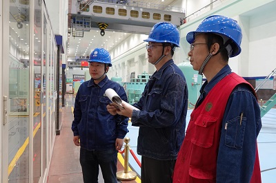 國網(wǎng)劉家峽水電廠節(jié)日保電，我在光明源頭堅守
