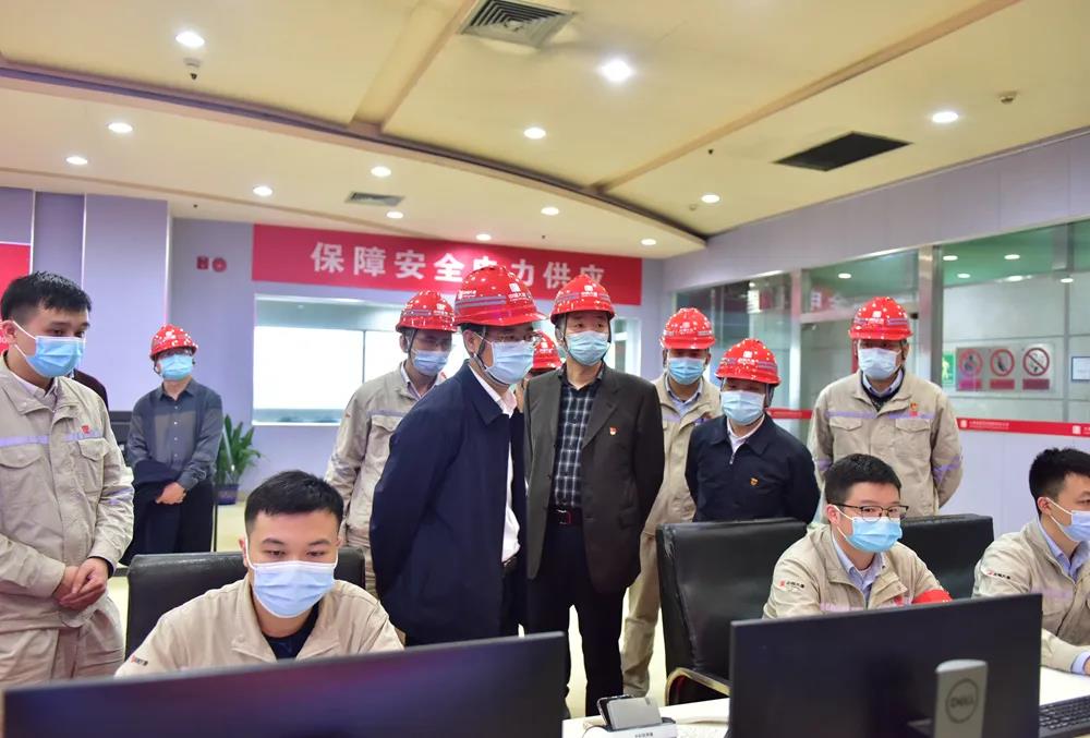 華銀電力賀子波、陳自強(qiáng)一行到湘潭發(fā)電公司調(diào)研