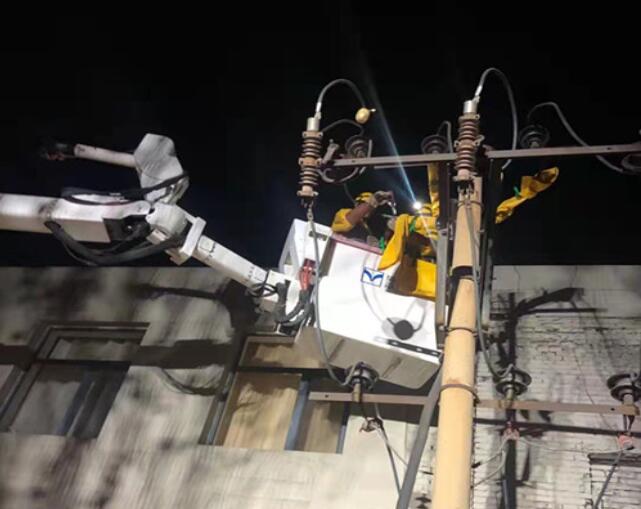 烏海電業(yè)局配電帶電作業(yè)處：11、7、23