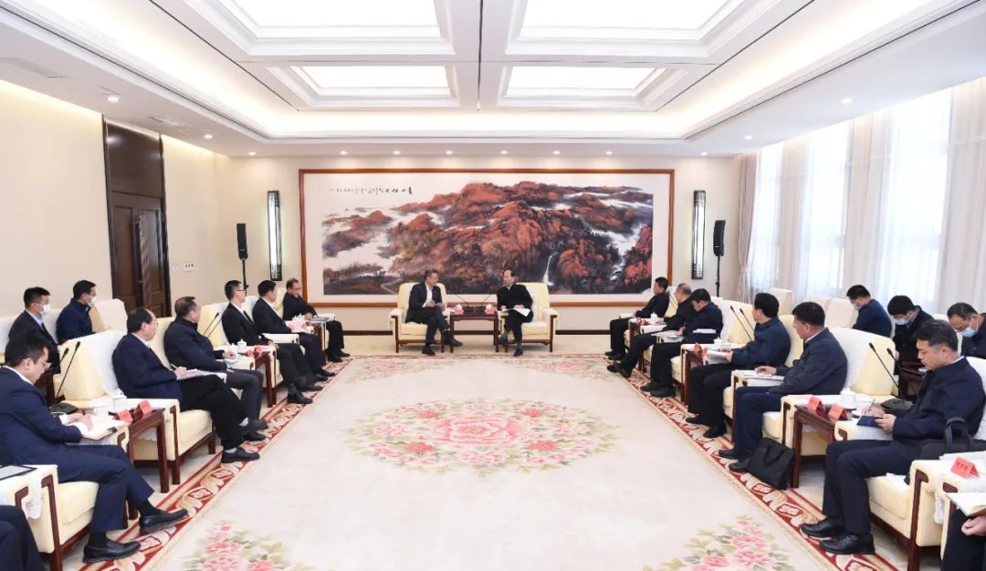 錢智民、江毅拜會(huì)內(nèi)蒙古自治區(qū)黨委書記、人大常委會(huì)主任石泰峰