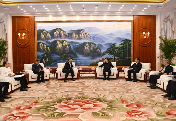 國(guó)家電投董事長(zhǎng)、黨組書記錢智民拜會(huì)寧夏回族自治區(qū)主要領(lǐng)導(dǎo)