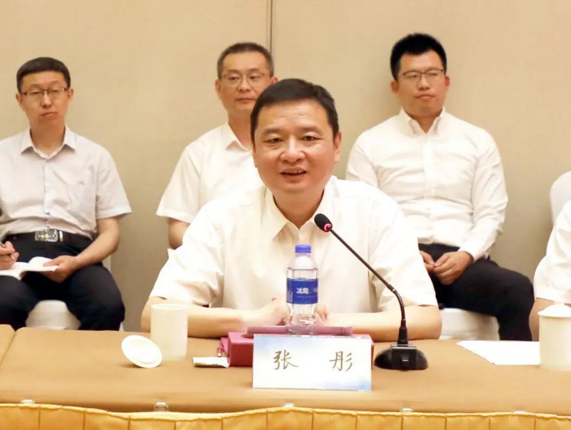 協(xié)鑫、徐工聯(lián)手！布局新能源