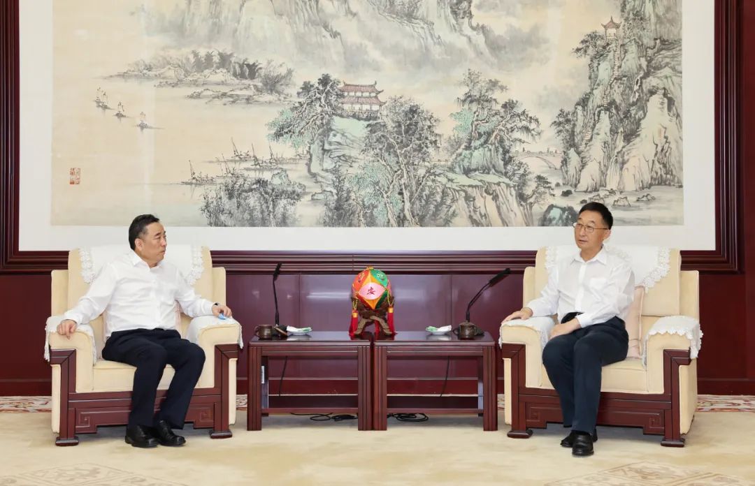 宋海良拜會(huì)廣西壯族自治區(qū)黨委書記劉寧、自治區(qū)主席藍(lán)天立
