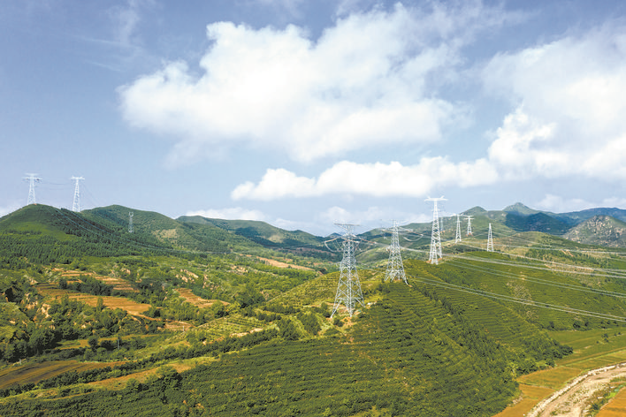 國家電網發(fā)展成就系列報道之二：構建新型電力系統(tǒng) 推動能源清潔低碳轉型