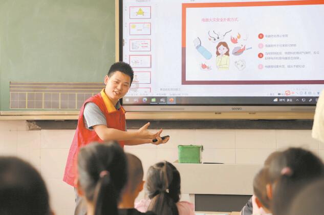 魏錕：用心服務(wù)是起點(diǎn)，客戶滿意是方向