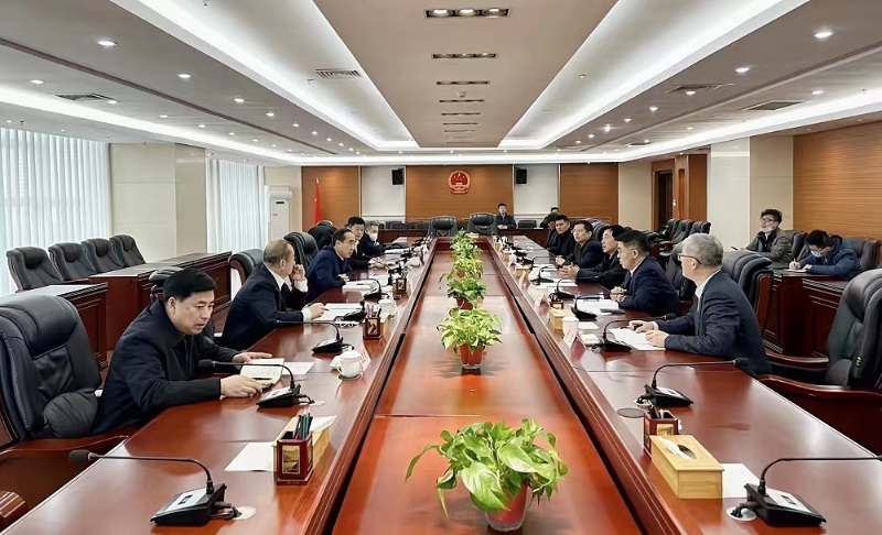 中國能建黨委副書記、總經理孫洪水與丹東市市長郝建軍會談
