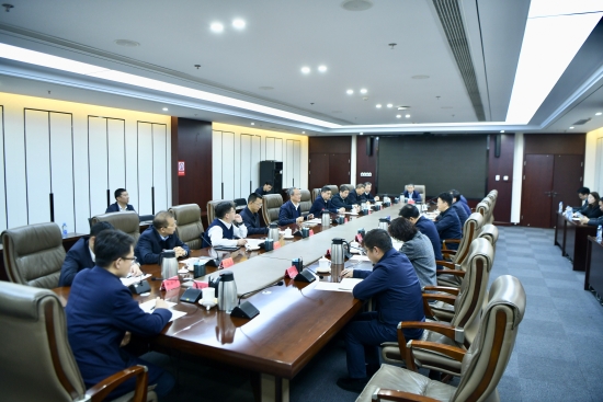 王斌與南昌市委常委、高新區(qū)黨工委書記王萬征會談