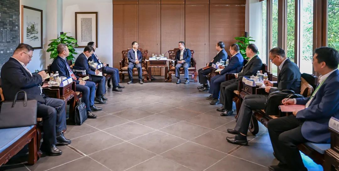 大唐集團(tuán)黨組書記、董事長鄒磊與海南省副省長倪強(qiáng)會談