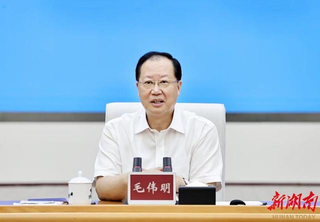 湖南省委副書記、省長毛偉明與發(fā)電企業(yè)代表座談：強化擔當 滿發(fā)穩(wěn)發(fā)