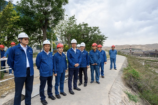 華能集團(tuán)總經(jīng)理、黨組副書記鄧建玲到蘭州熱電公司調(diào)研