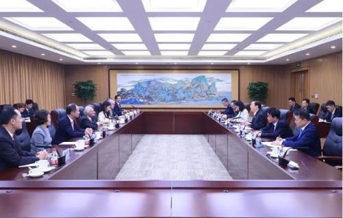 國家電網與香港中電集團推動清潔能源開發(fā)利用、促進新能源發(fā)展等方面深化合作
