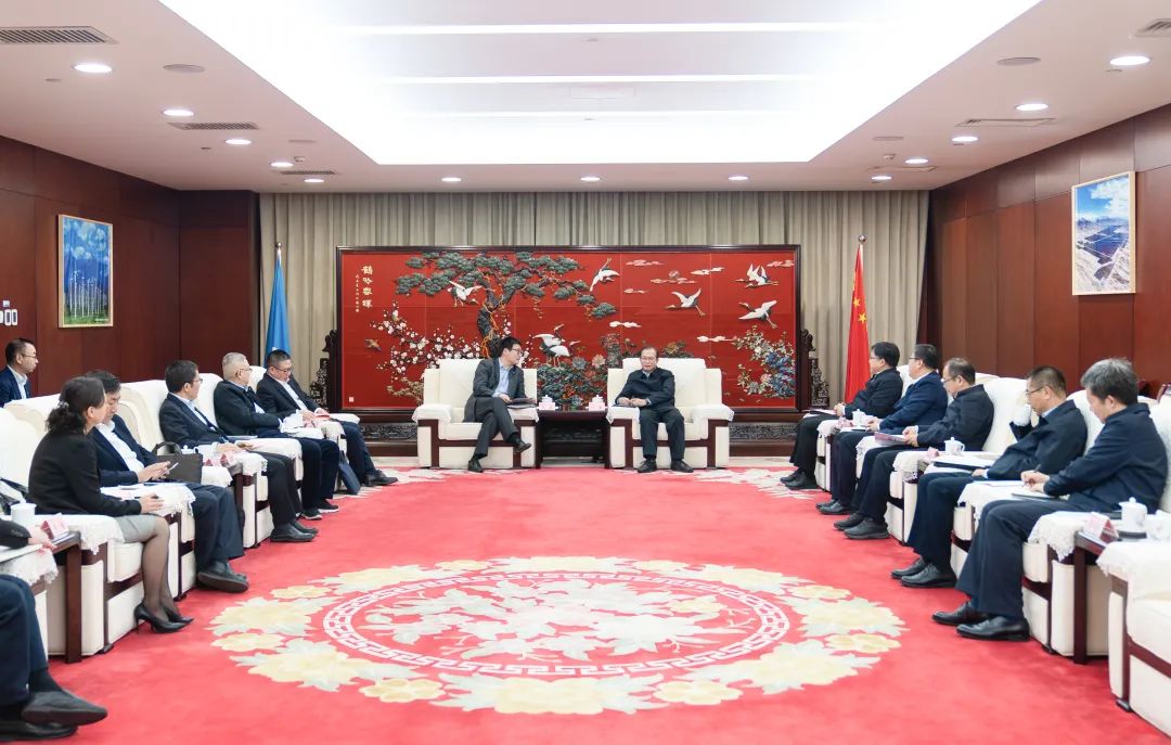 華電黨組書記、董事長江毅會見上海電氣集團黨委書記、董事長吳磊
