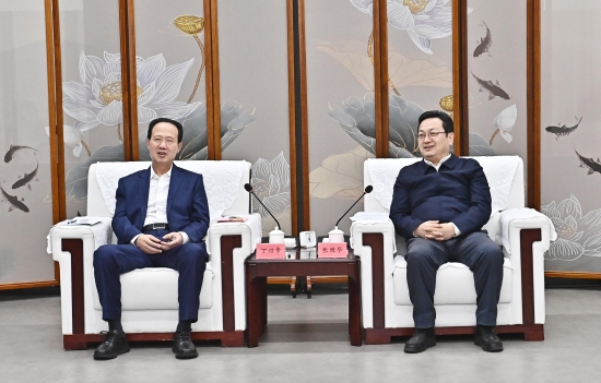 中國(guó)電建黨委書記、董事長(zhǎng)丁焰章王斌拜會(huì)雄安新區(qū)黨工委書記、管委會(huì)主任張國(guó)華