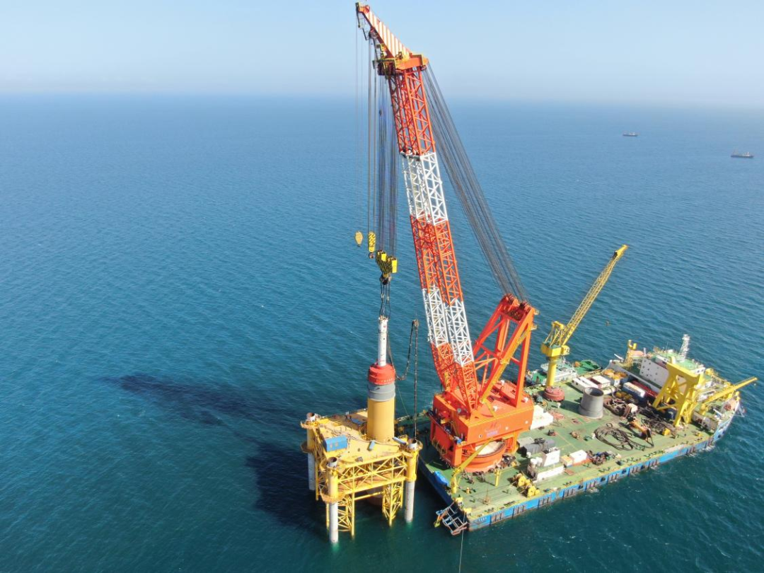 海南省首根海上風(fēng)電樁基下海，這個(gè)示范項(xiàng)目正式開工！
