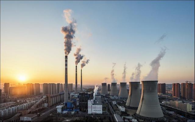爭議容量電價(jià)：煤電吃上“低?！保珓e想過“小康”生活
