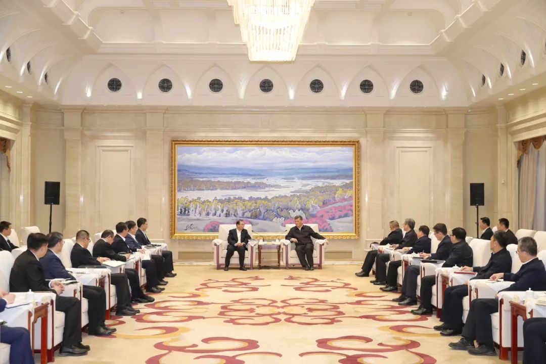 華電集團黨組書記、董事長江毅拜會新疆維吾爾自治區(qū)主要領導