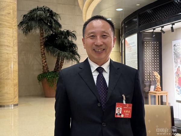 王建清代表：打通全產(chǎn)業(yè)鏈條，提升氫能源產(chǎn)品競(jìng)爭(zhēng)力