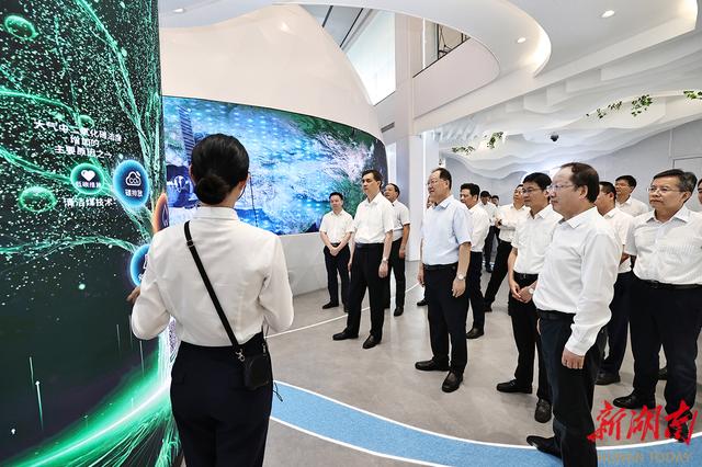 湖南省委副書記、省長(zhǎng)毛偉明調(diào)研新型電力系統(tǒng)建設(shè)情況