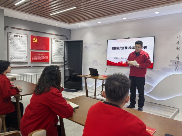 內(nèi)蒙古電力集團(tuán)烏海供電公司聯(lián)合支部： 學(xué)習(xí)北疆楷模，榜樣就在身邊