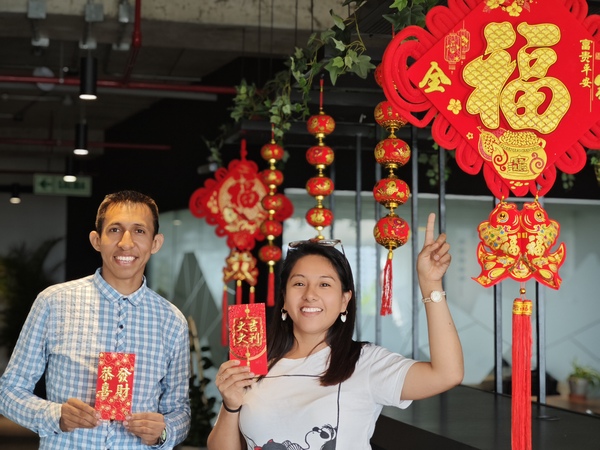 【新春走基層】濃濃年味暖人心，海外職工共迎春
