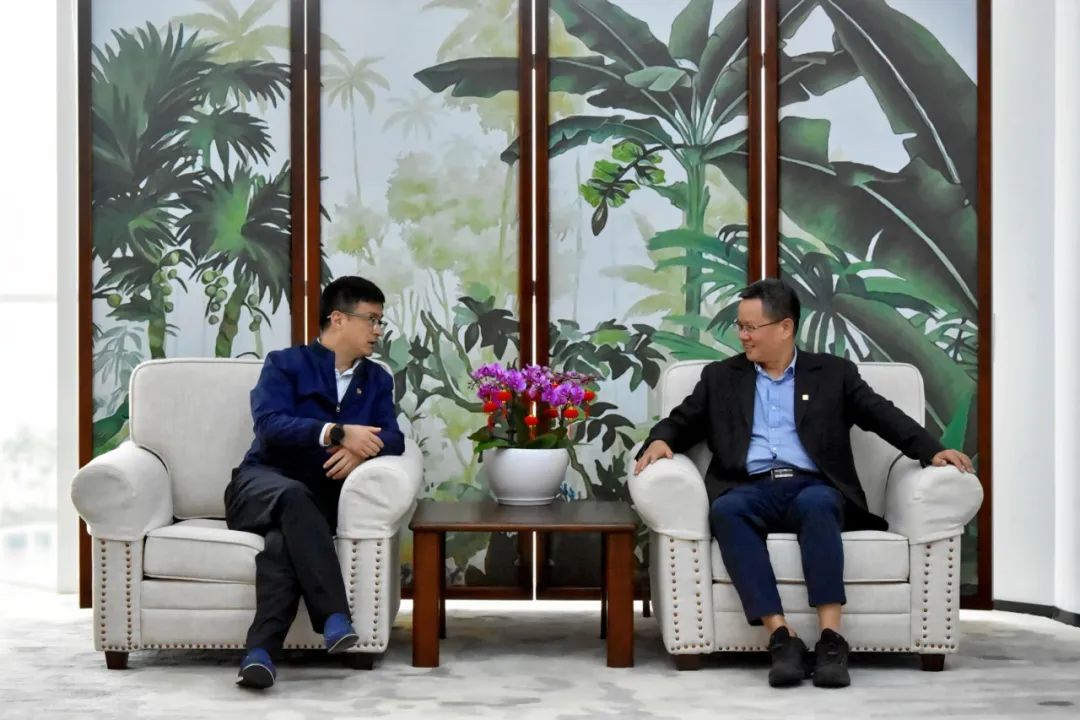 國電投海南公司黨委副書記、總經(jīng)理劉波濤拜訪大唐海南公司黨委書記、董事長王俊啟