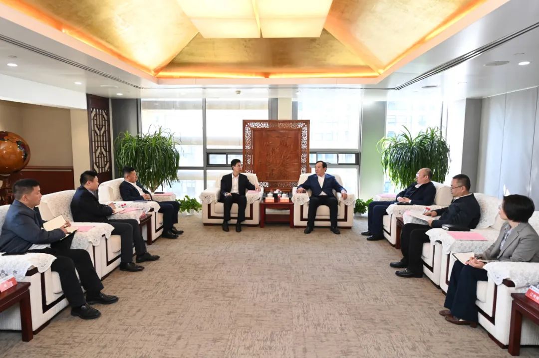 大唐國際黨委書記、董事長李凱會(huì)見中建五局黨委書記、董事長田衛(wèi)國